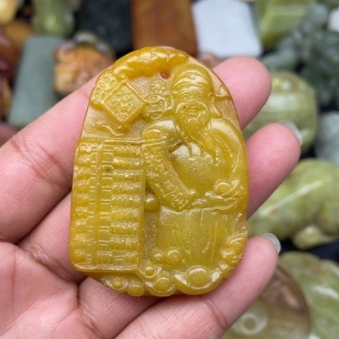 蛇纹石玉颈饰未镶嵌37