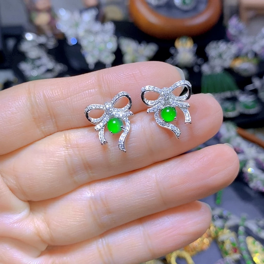 翡翠颈饰银S925镶嵌天然翡翠