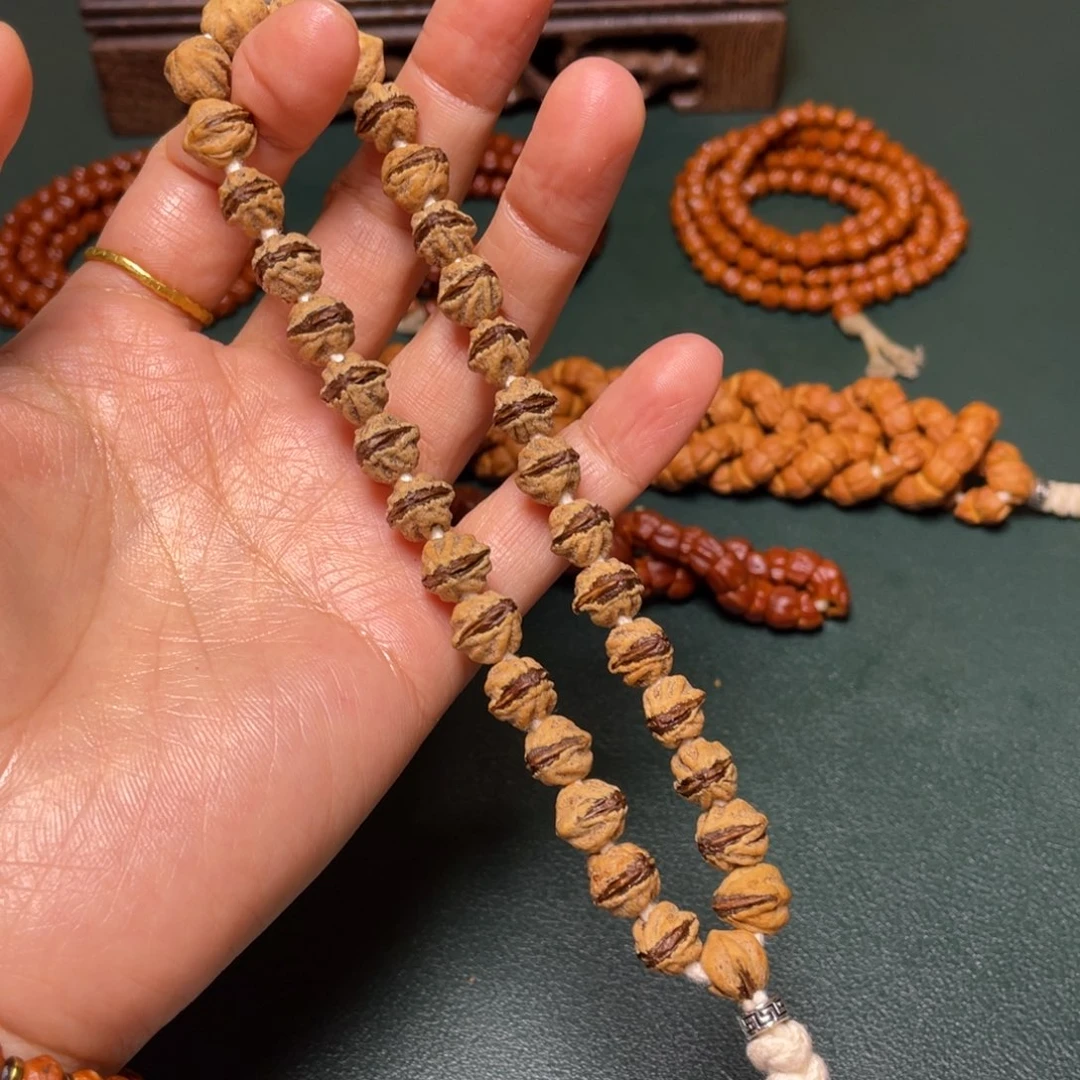 柏香籽/百香籽吊坠红芽巨无霸金蟾手持