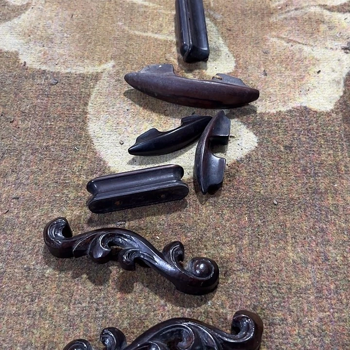 路***界树脂制品密密麻麻木木