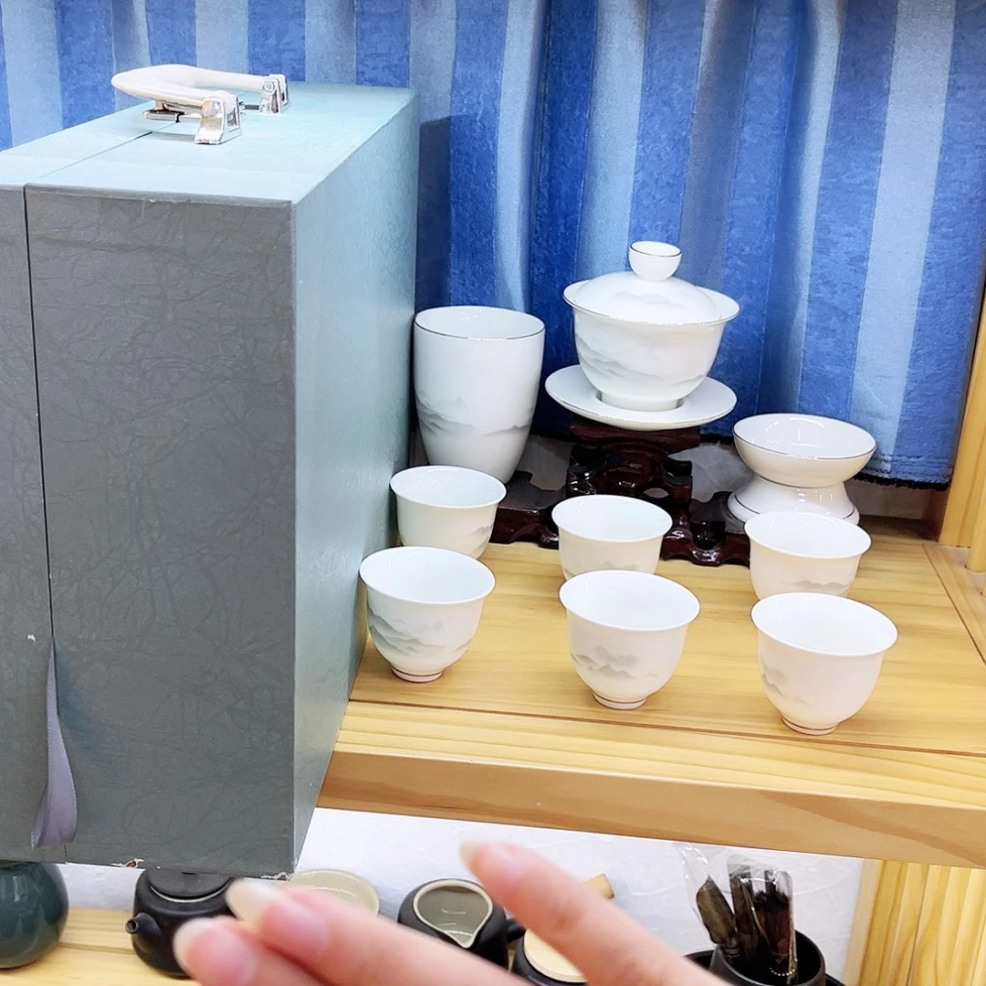 羊脂玉带盒灰色山水套装