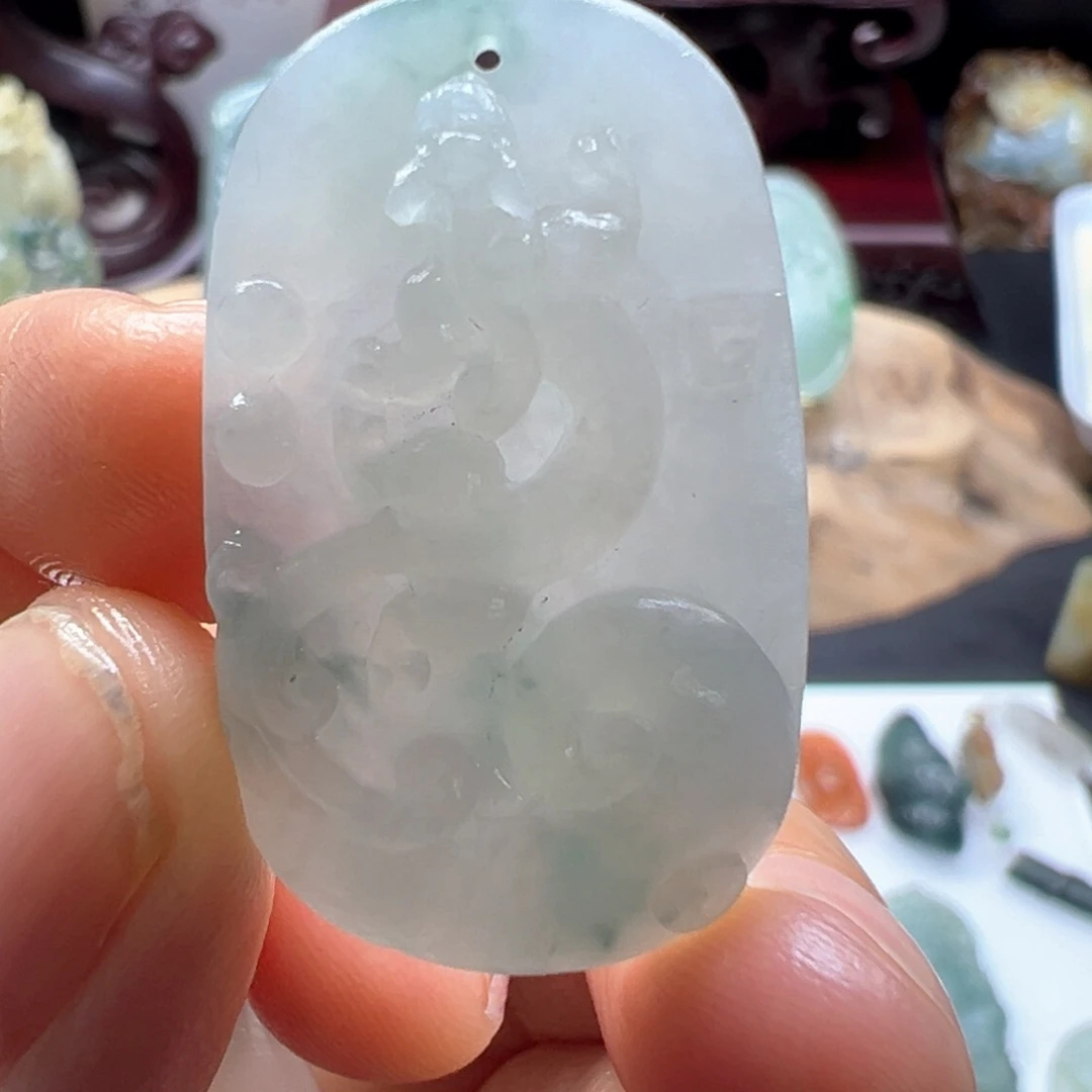 未镶嵌定制翡翠A货螭龙牌子