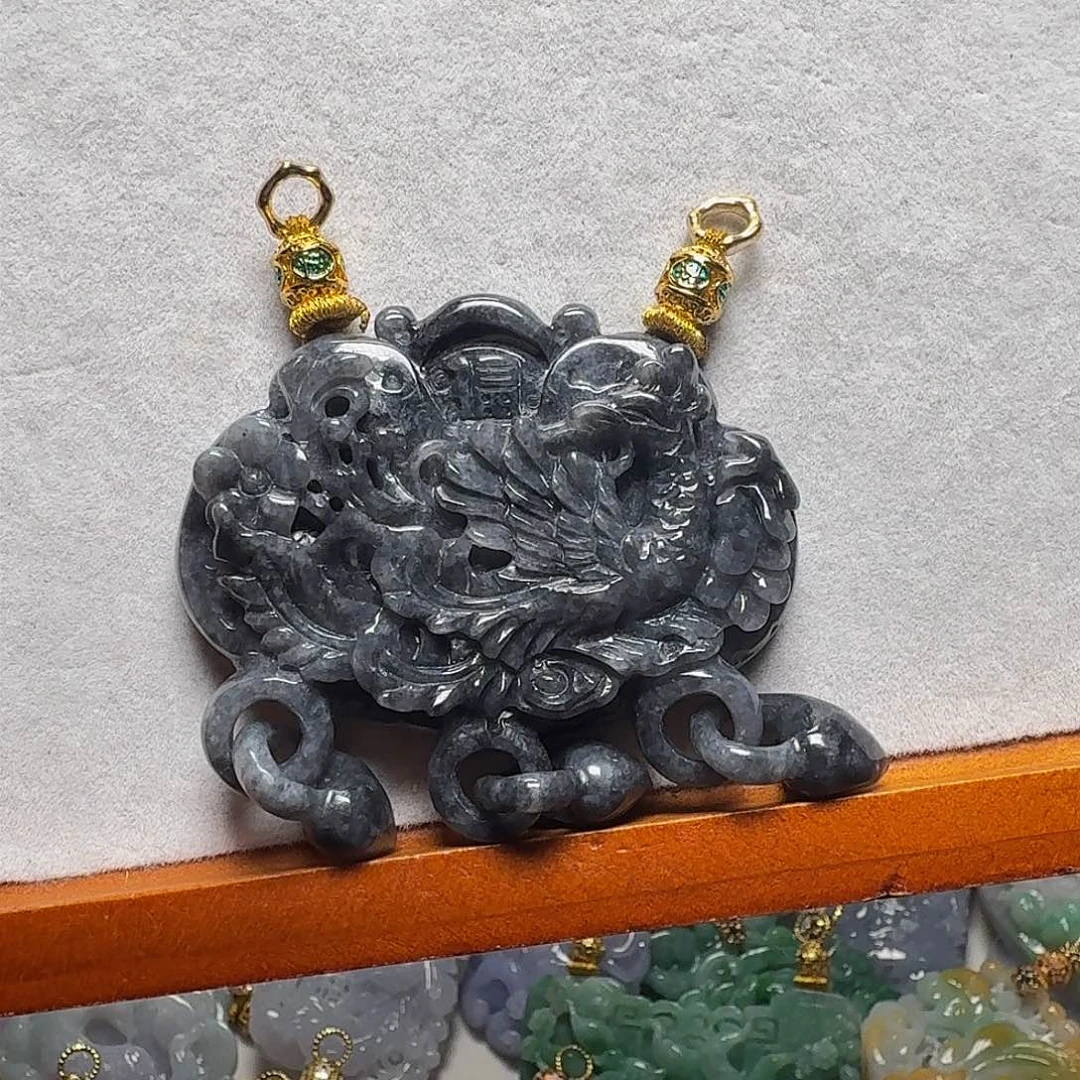 吊坠(赠链)未镶嵌翡翠