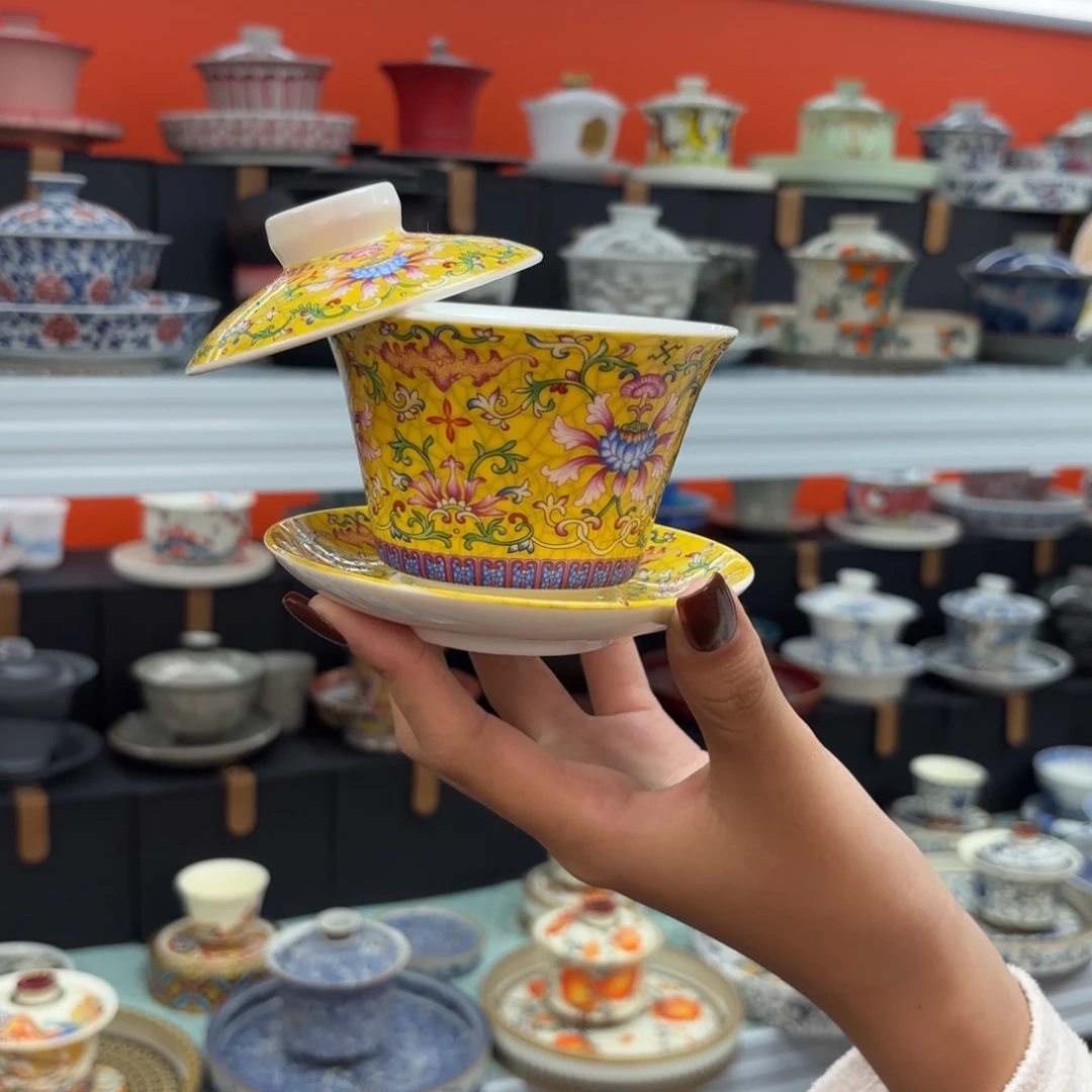 悬停和调整了一些新能源项目