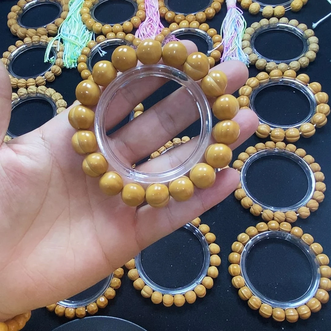 吊坠猴头核桃全品无暇屁桃