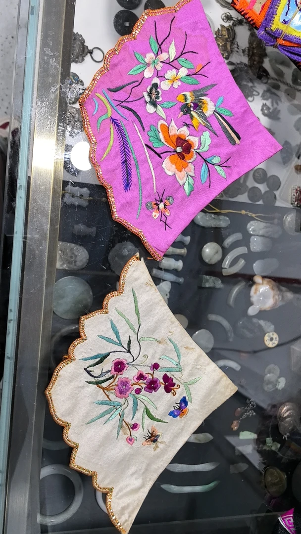 老丝绣花绣片两片