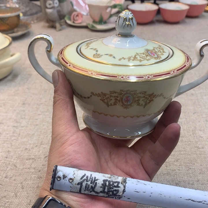 金瓷阁家的美丽瓷器