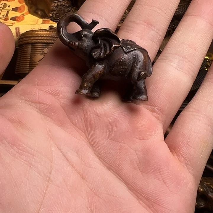 精美铜器，点击下单