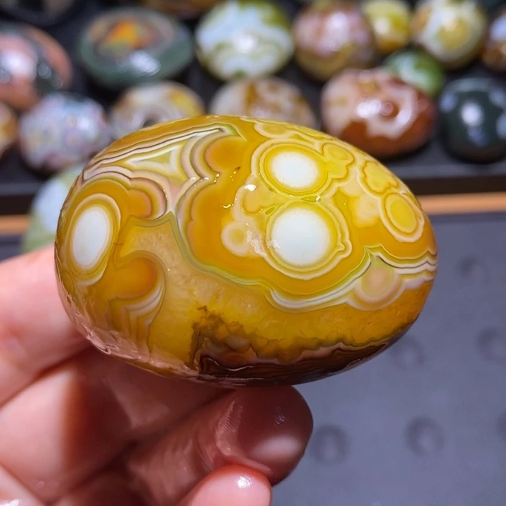未镶嵌玛瑙/玉髓珠宝半成品33