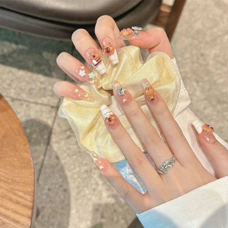 可爱风穿戴甲卡皮巴拉豚鼠卡通美甲短款学生假指甲穿戴美甲指甲贴