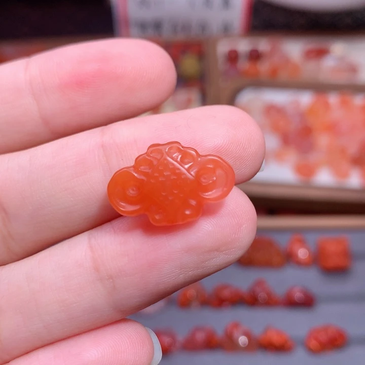 南红玛瑙未镶嵌南红中国结