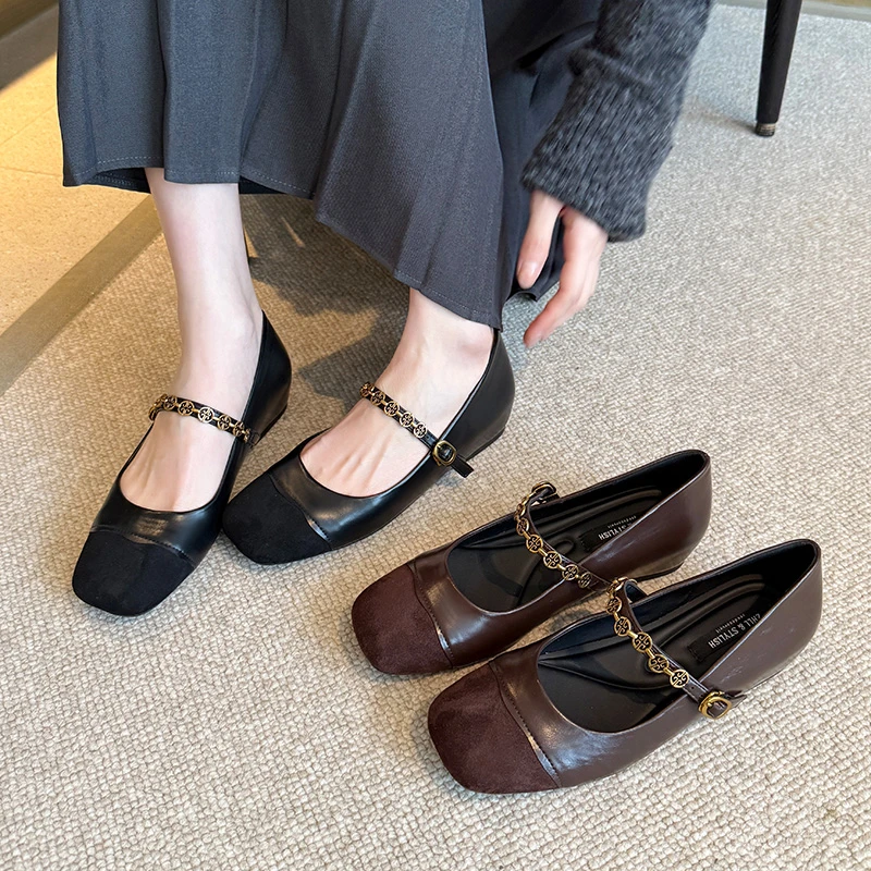 宽胖脚大码女鞋41到43法式小香风玛丽珍鞋内增高女士一字扣单鞋