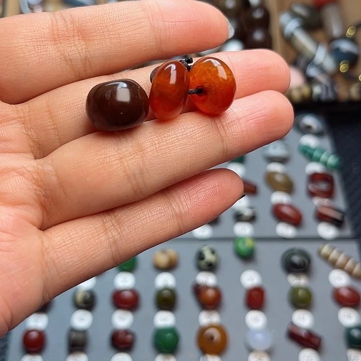 玛瑙/玉髓未镶嵌珠宝半成品忘*