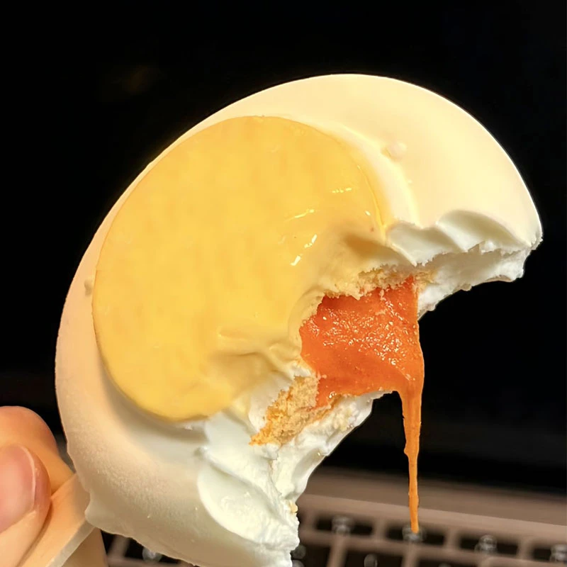 德华摩蛋流沙蛋黄口味60g/支美味冰淇淋解馋好物人气零食特色口味超大雪糕超大雪糕雪糕同城配雪糕