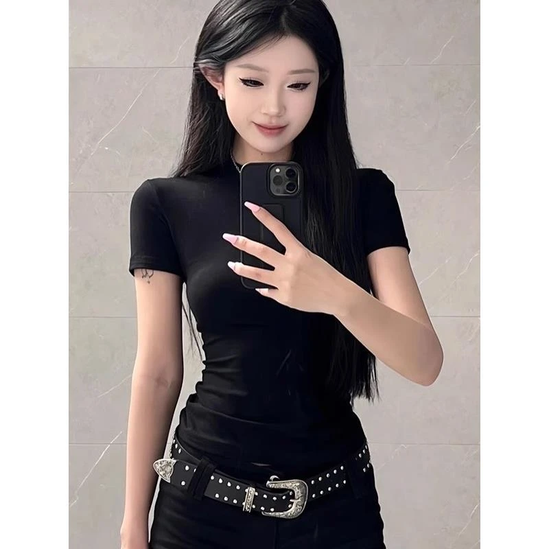 紧身辣妹黑色休闲百搭正肩短袖t恤女夏季显瘦气质基础款打底衫ins