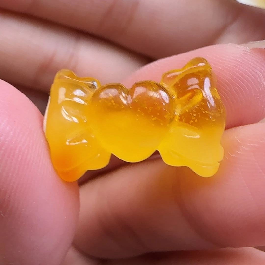 琥珀未镶嵌珠宝奇石?****蜜蜡