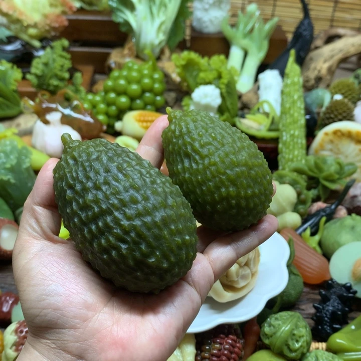 蛇纹石玉未镶嵌摆件s****康