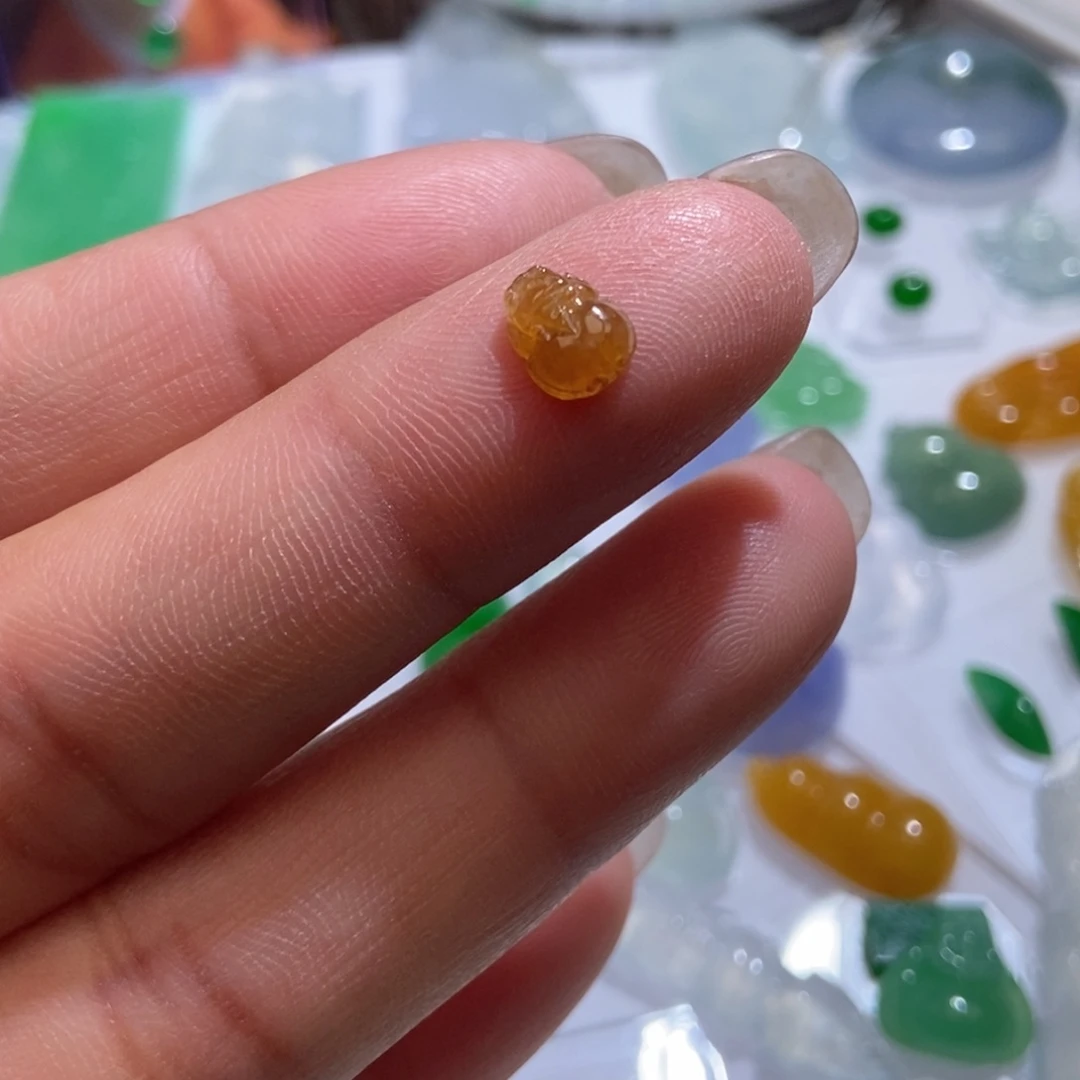 未镶嵌定制翡翠翡翠7/5.6/2.1