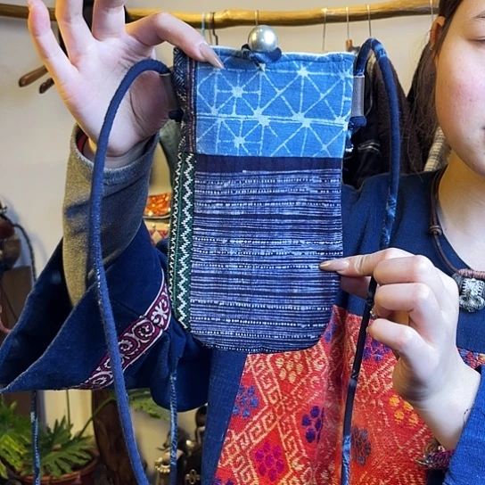 织绣手工制作包包