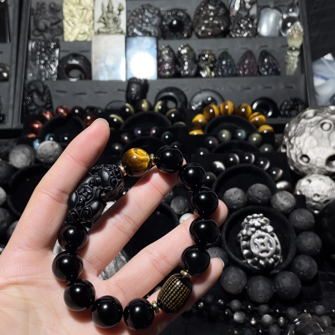 清***婷黑曜岩未镶嵌珠宝奇石