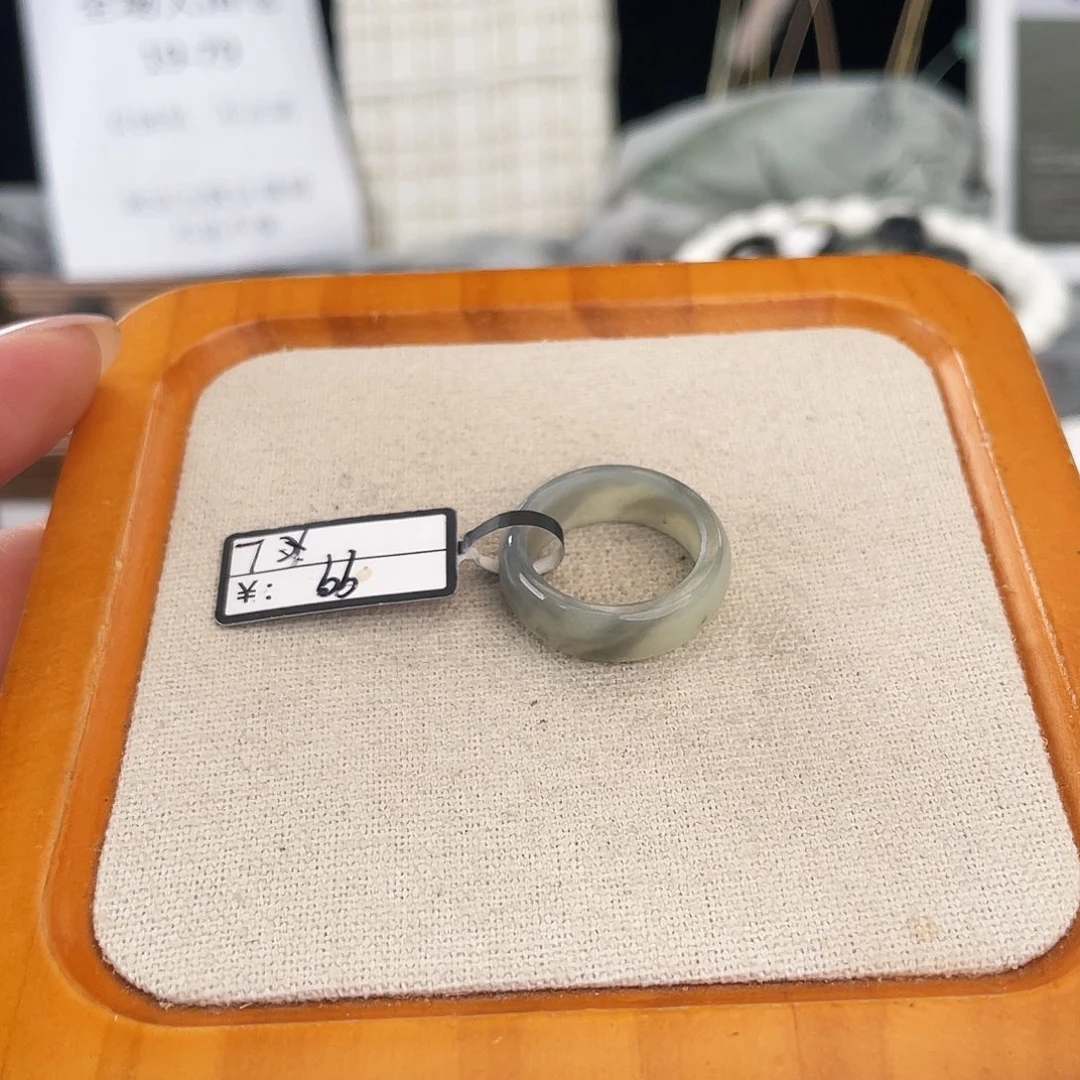 和田玉（糖玉）未镶嵌戒指Y44灰飘花原切18不退换