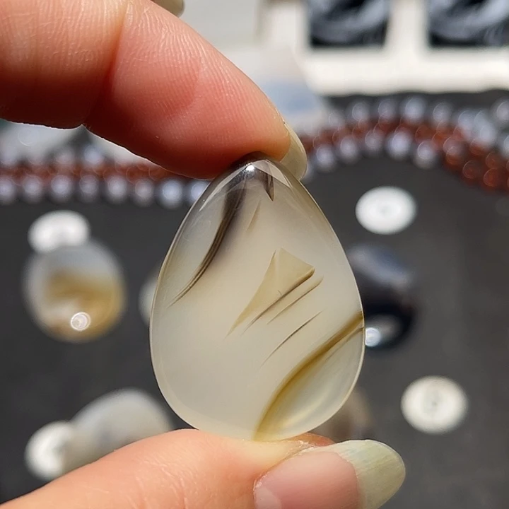 玛瑙/玉髓未镶嵌吊坠(不含链)