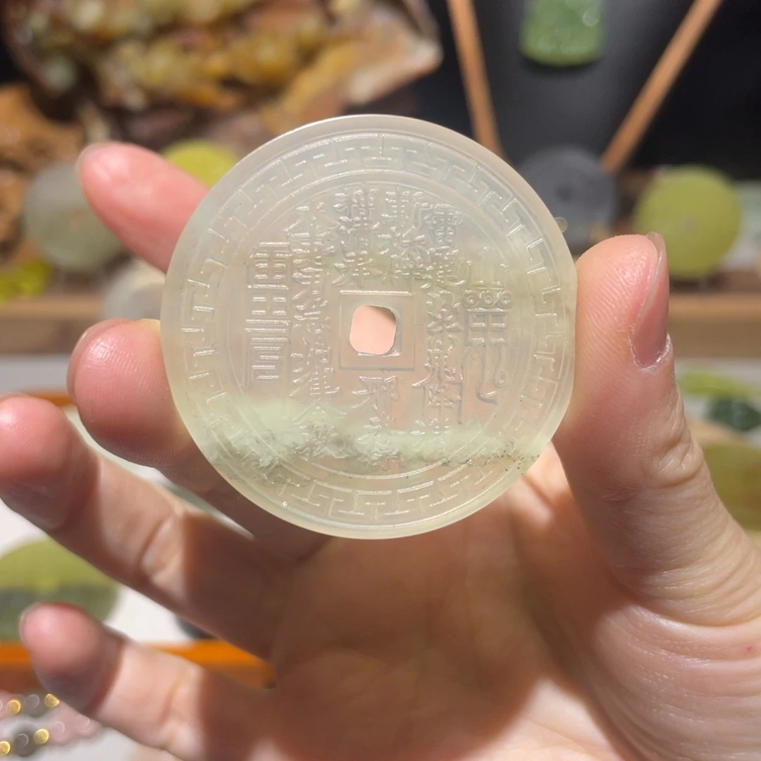 岫玉未镶嵌颈饰颈饰5