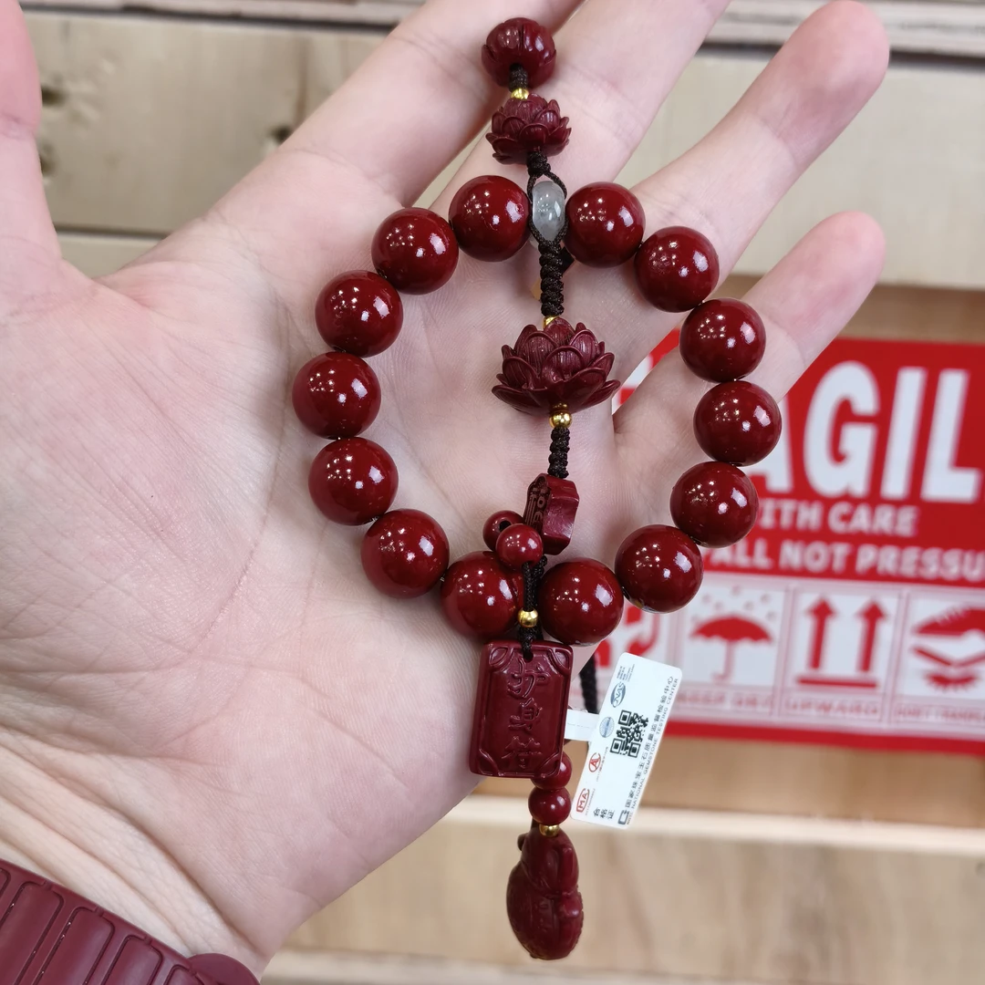 含辰砂工艺品S1191-朱红1.2步步生莲车挂+鸿运当头猫猫配饰