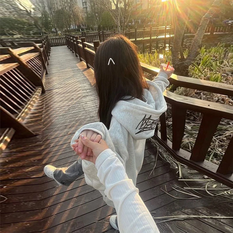 潮牌美式高街加绒加厚连帽卫衣女秋冬季小众字母刺绣宽松外套上衣