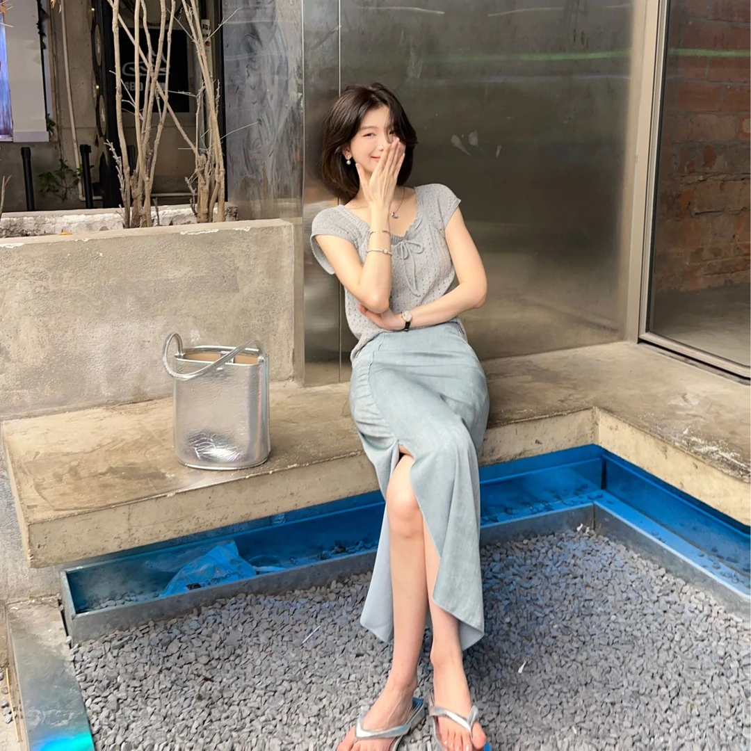 【芝士Cheese】初熟茉莉 棉感时尚针织镂空度假法式针织方领t显瘦