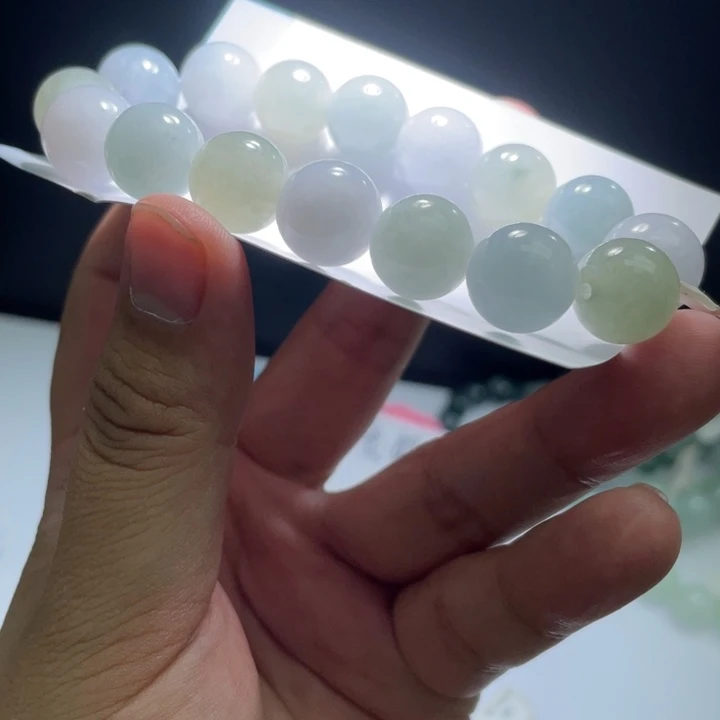 定制翡翠未镶嵌翡翠卡13