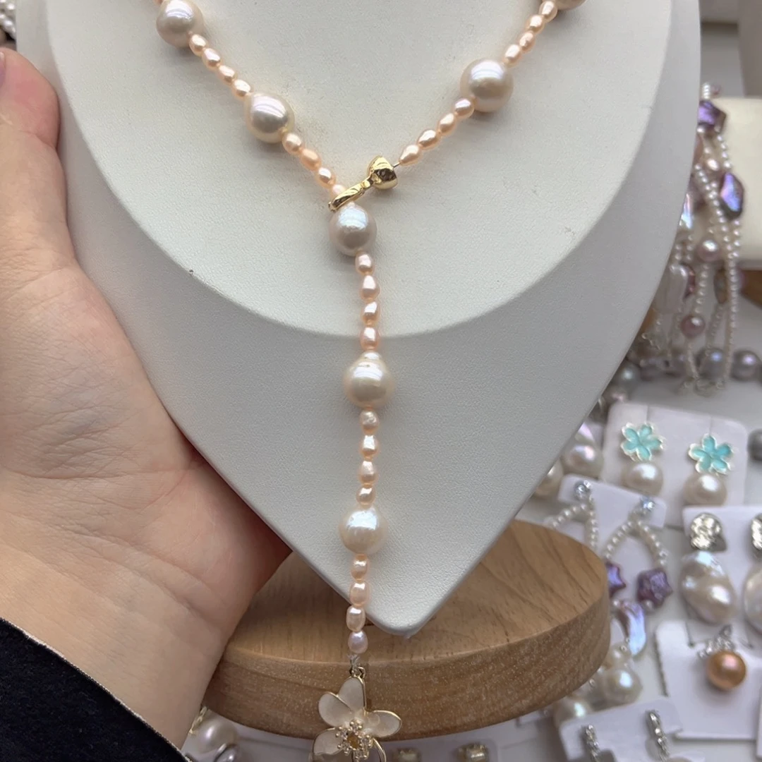 未镶嵌淡水珍珠颈饰