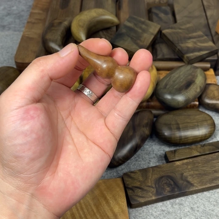 金丝楠小叶金丝楠木木质文玩