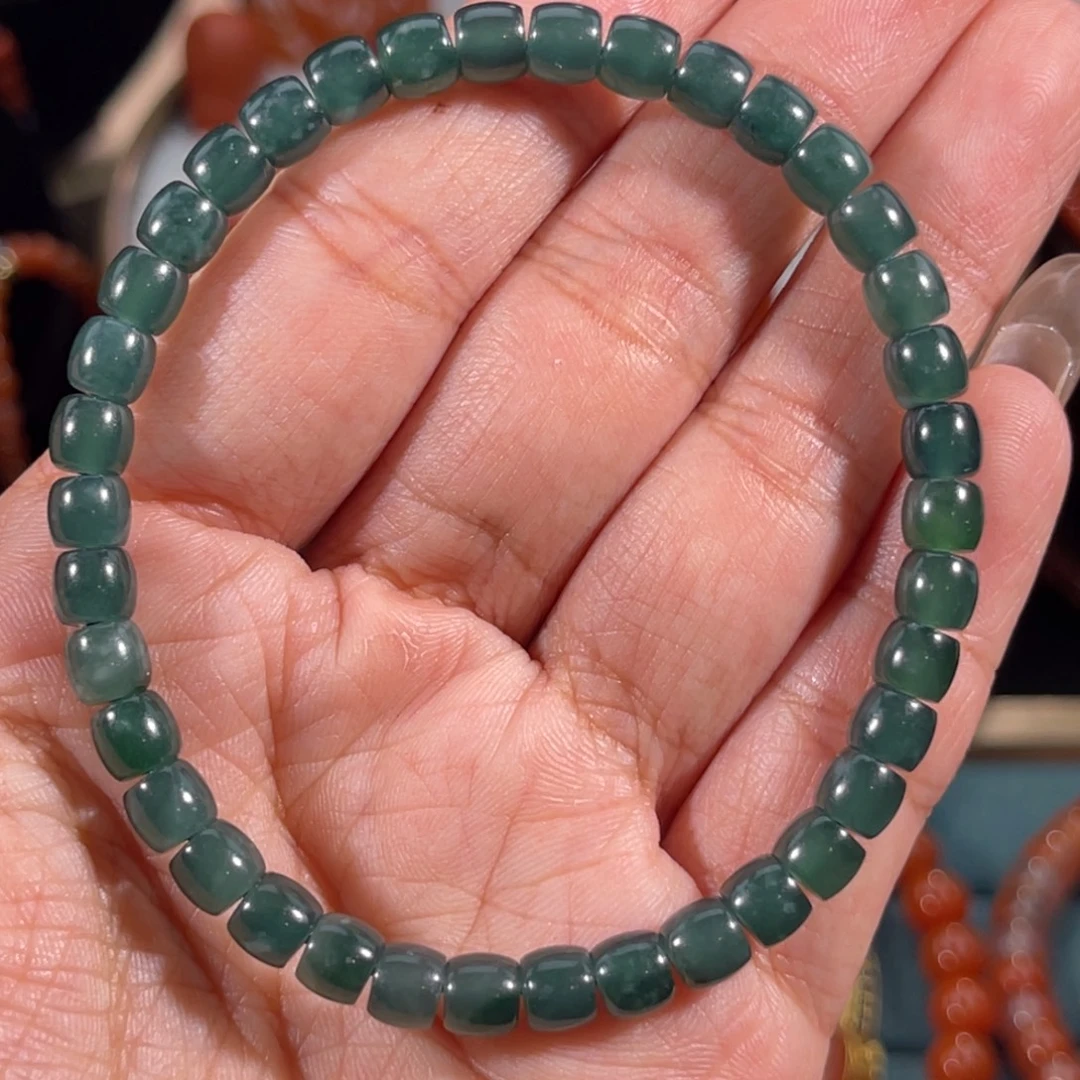 翡翠未镶嵌手串圆珠翡翠直切单圈5.6*5mm