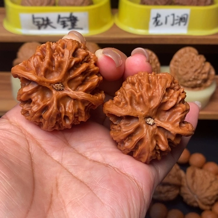 潇***夜吊坠文玩核桃44全品苹果园