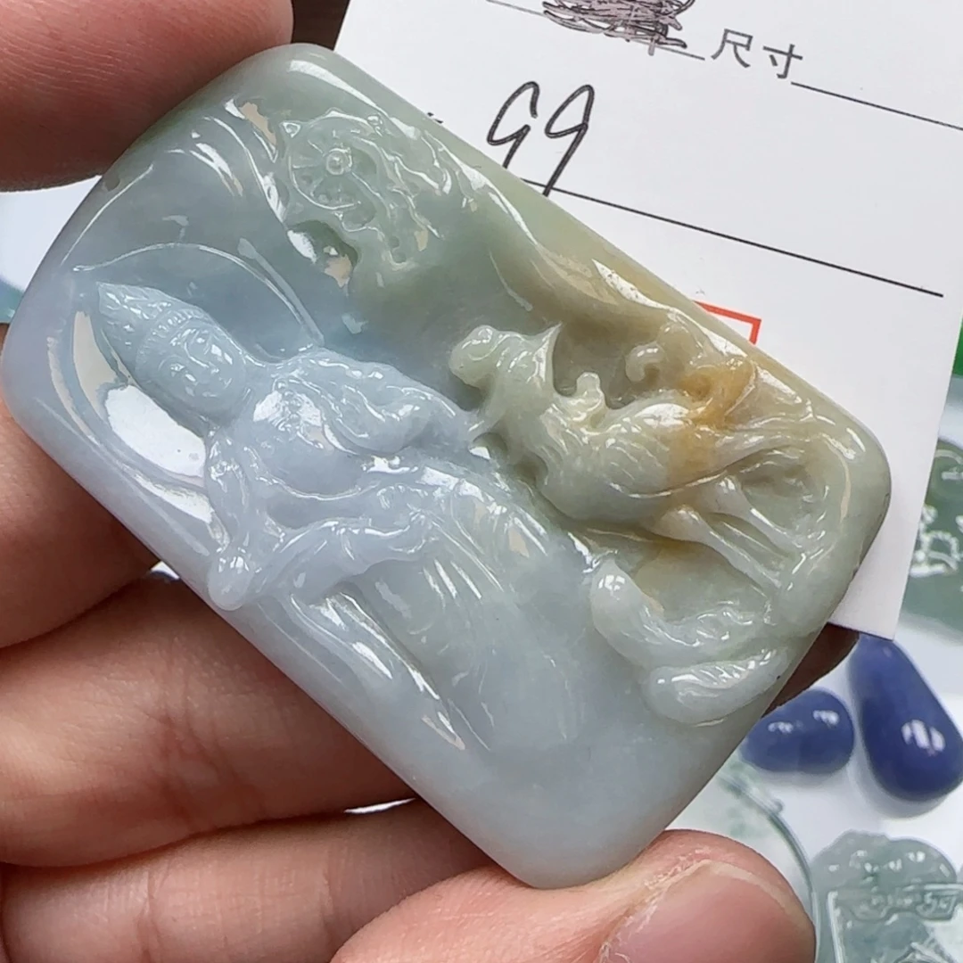 _***”翡翠未镶嵌颈饰观音