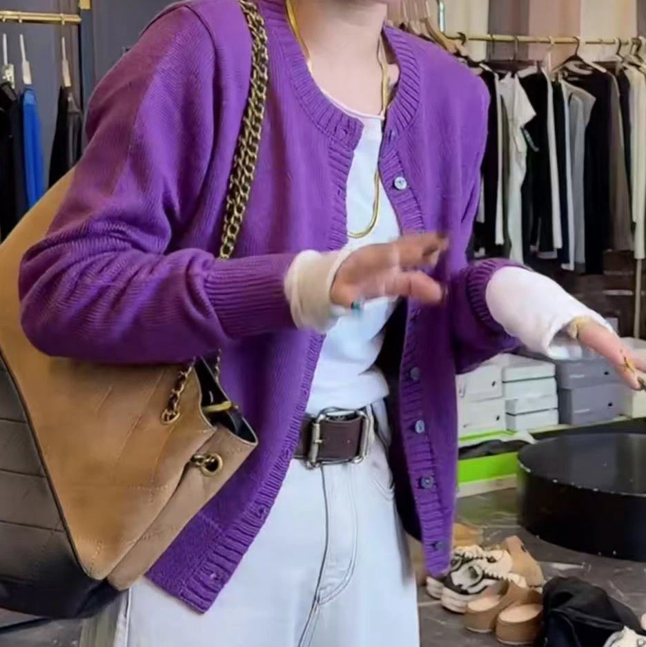 今年流行穿搭2025早秋新款温柔风纯色开衫毛针织衫混搭风长袖上衣