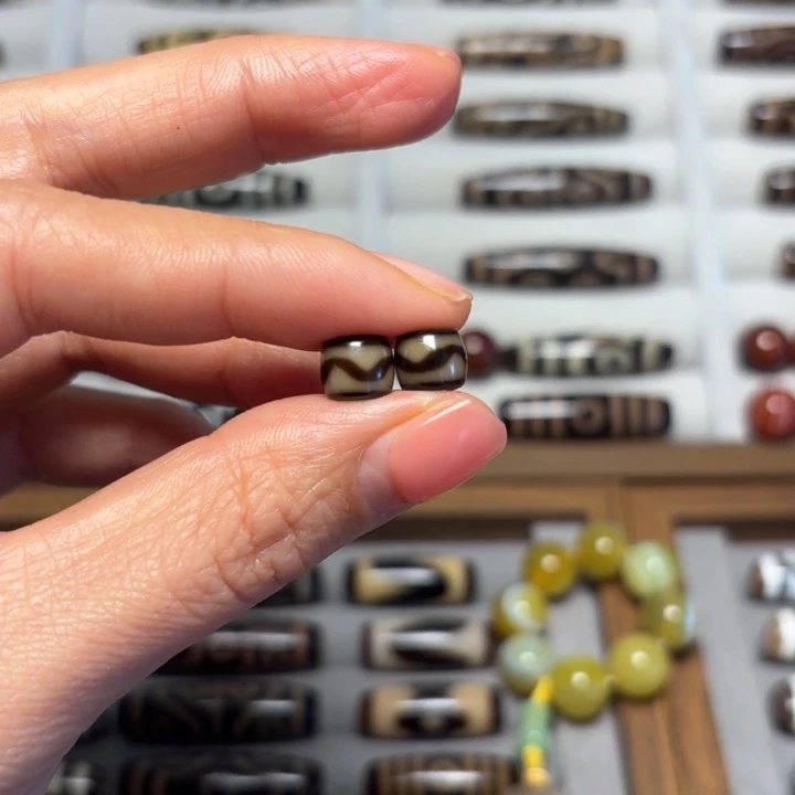 未镶嵌颈饰玛瑙/玉髓?****?