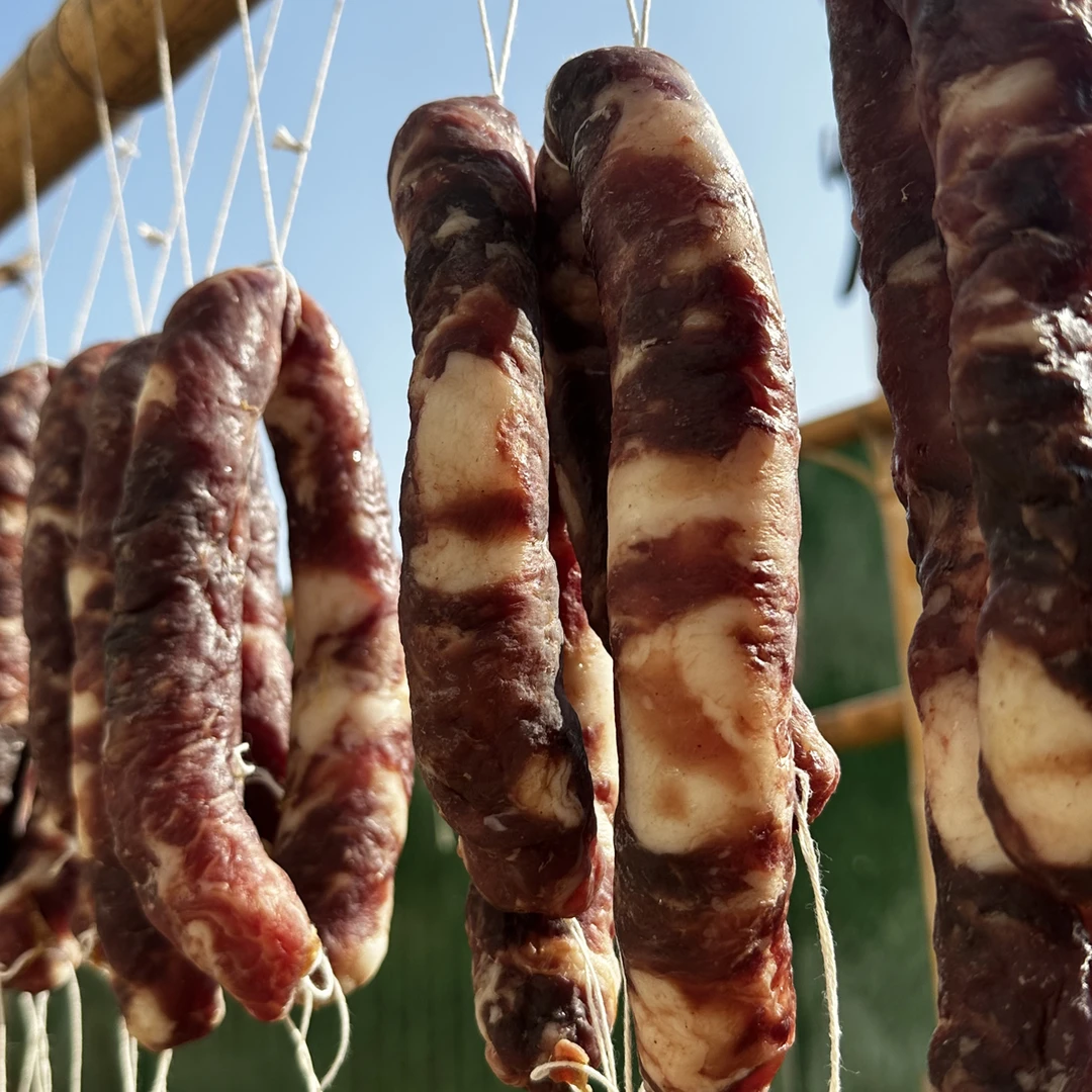 原味纯肉腊肠农家手工猪肉太阳晒干