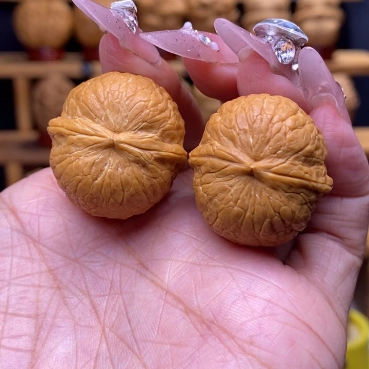 *****把件文玩核桃小金豆4号27尺