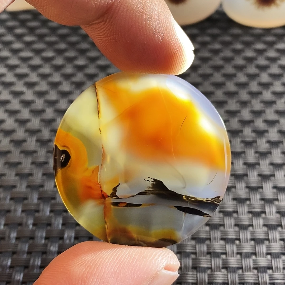 练***生玛瑙/玉髓未镶嵌吊坠(不含链)