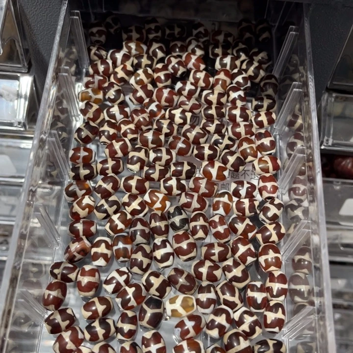 颈饰玻璃7225一个