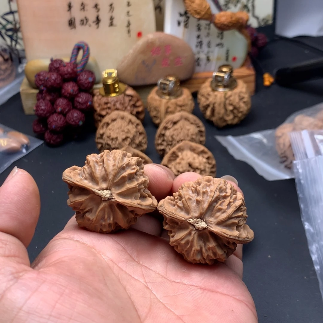 火***怪把件文玩核桃宫灯