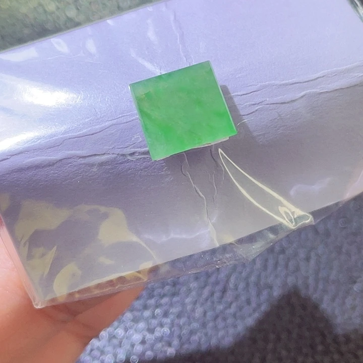 未镶嵌定制翡翠翡翠