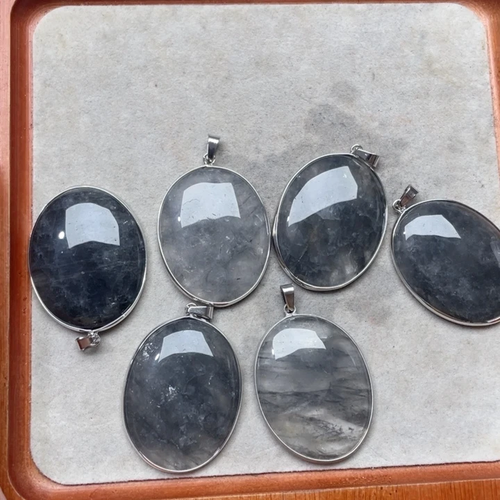 玛瑙/玉髓合金珠宝半成品一个36x44m灰水晶吊坠