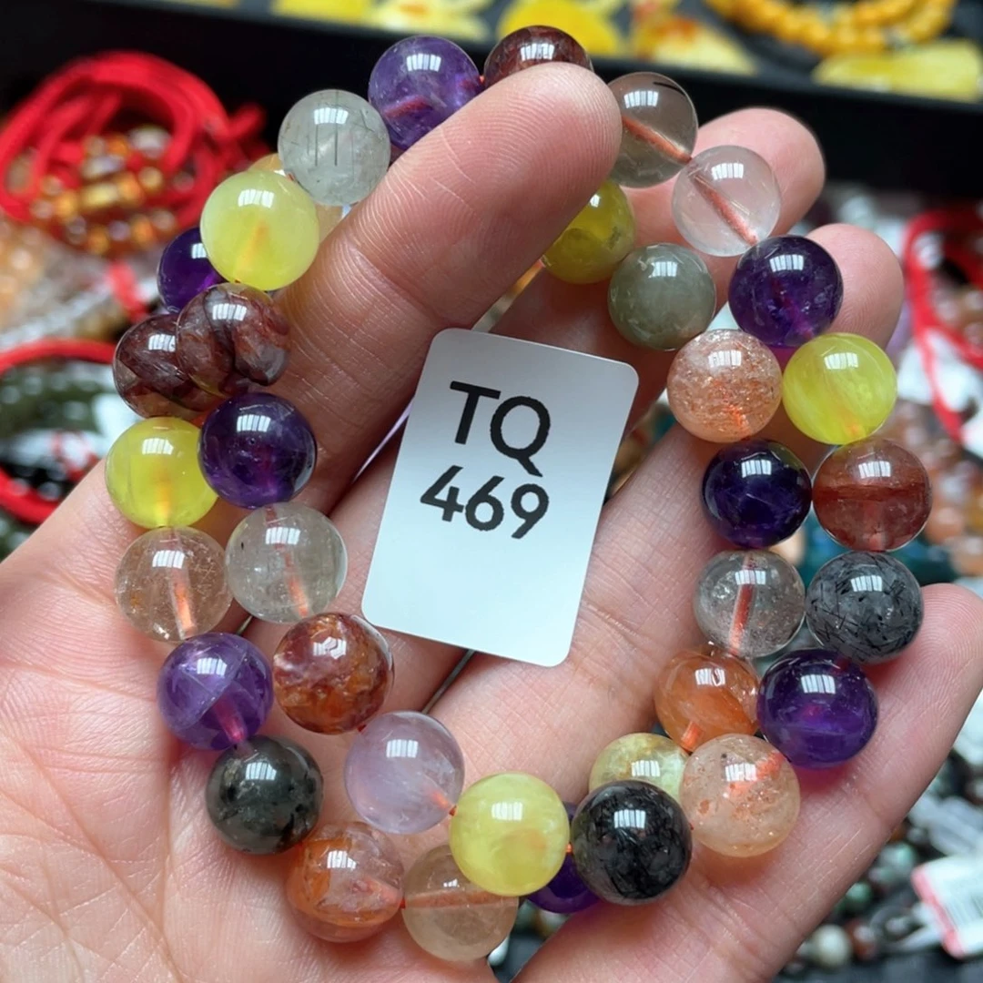 水晶多样性发一只未镶嵌