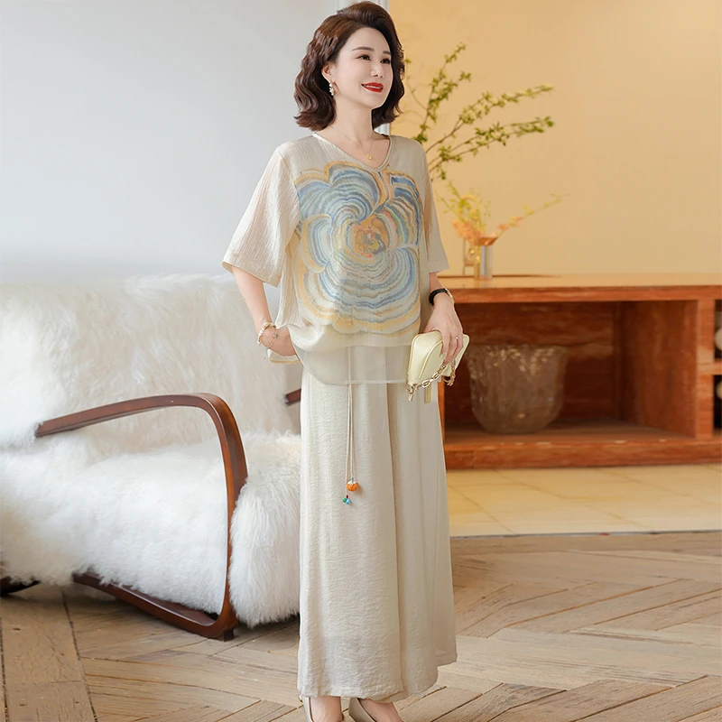 中老年女装夏季冰丝麻大码套装短袖七分裤妈妈装V领套头两件套薄