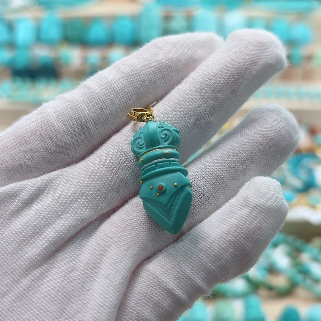 绿松石18K金镶嵌珠宝奇石