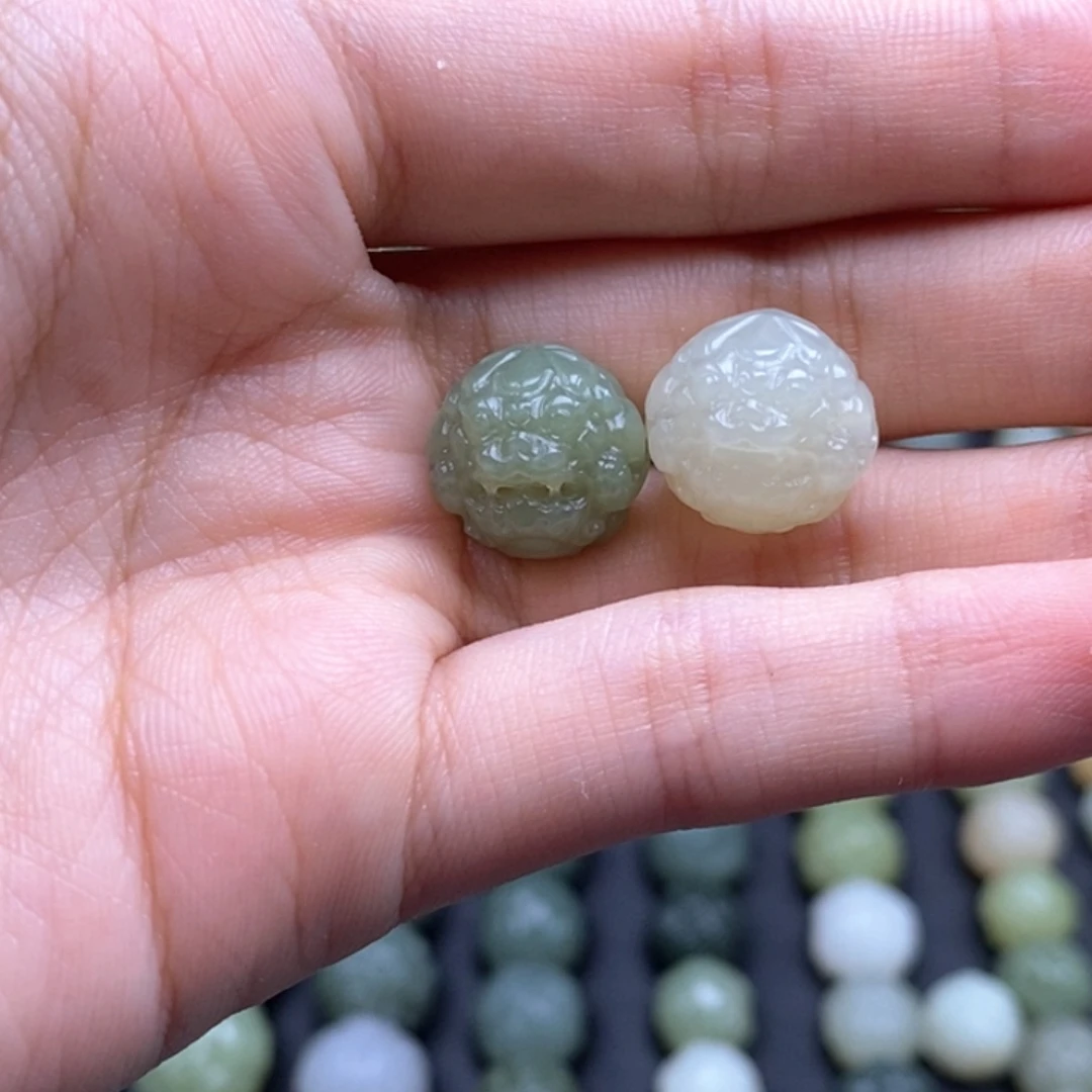 和田玉未镶嵌珠宝半成品