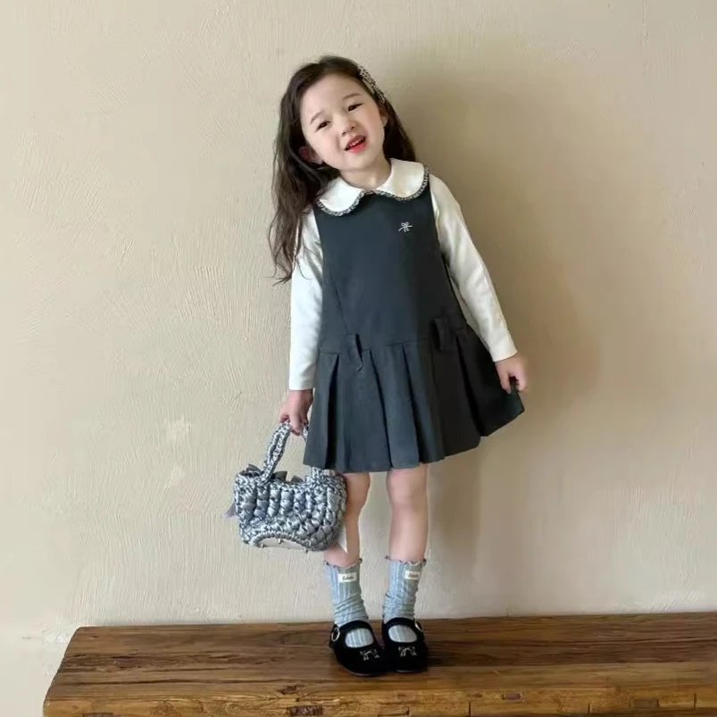 2024秋季新品  韩版童装  女童公主风百褶呢子裙  宝宝背心呢裙